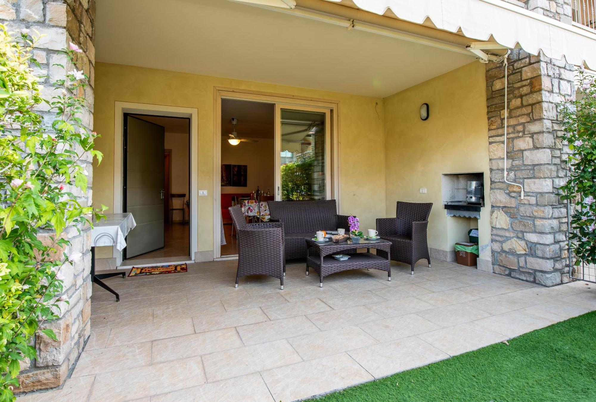 Appartamento Benaco 108 Raffa ภายนอก รูปภาพ